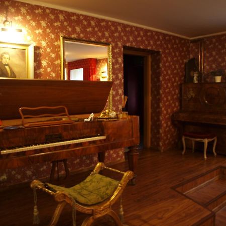 Hotel I Restauracja Chopin ジャリ エクステリア 写真